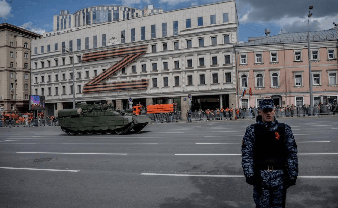 美议员对普京下最后通牒，如果不签字投降，将加大对乌克兰援助，包括提供战斧导弹