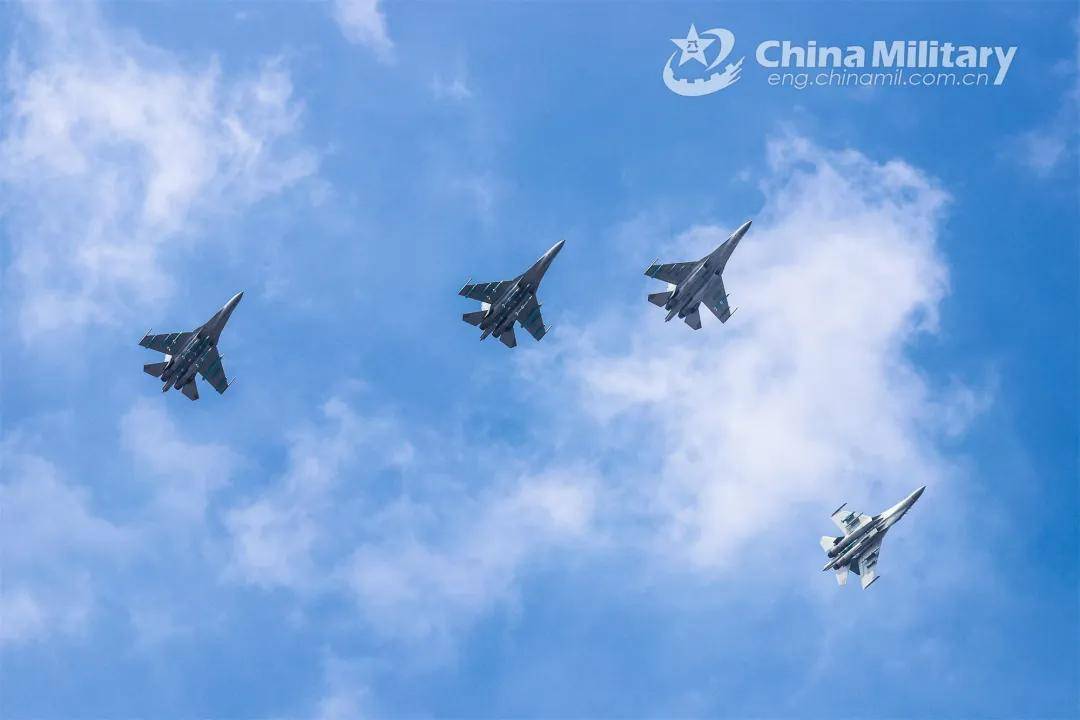 空军模拟空战：8架歼-16打6架“阵风”？料敌从宽还是另有隐情？