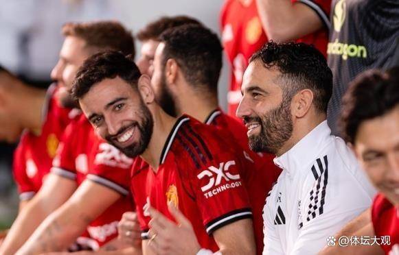 “古世界波救主曼联1-0守住叫扬叔 - 全