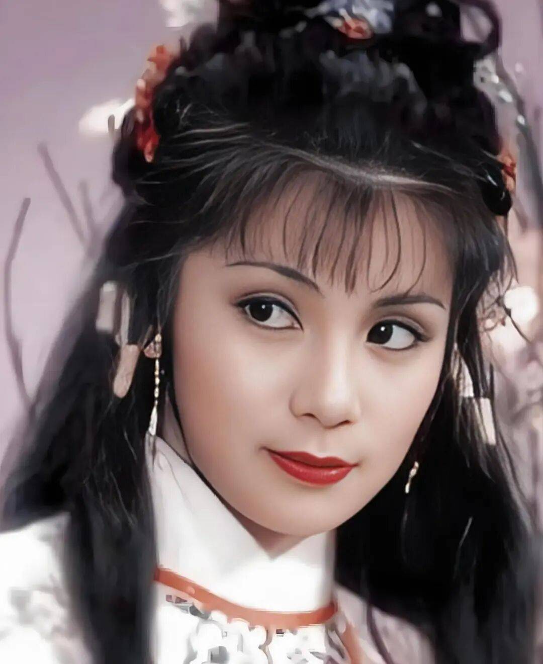 汤镇业回应翁美玲自杀 ：时过境迁，自己对得住天地良心