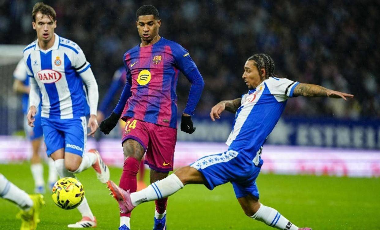 西甲最新积分消息巴萨西甲联赛免费高清直播＋实时赛程积分榜＋竞彩预测全覆盖（2025赛季）7分领跑皇马追赶难度陡增