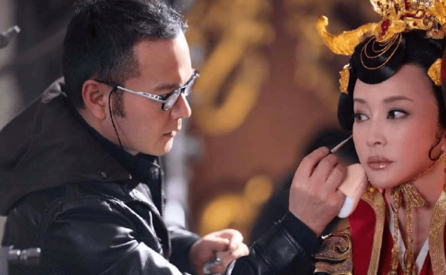 70岁刘晓庆将再演武则天 好友毛戈平为其化妆