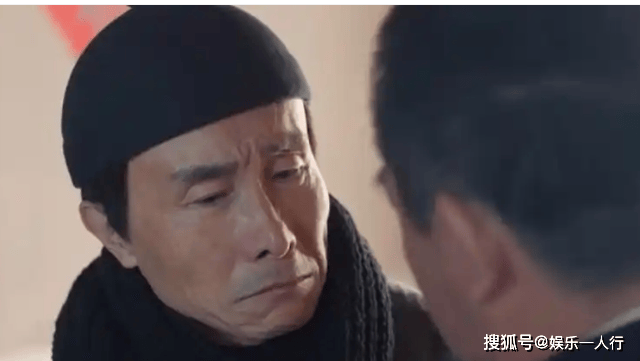 央视点名！蔡明也没想到，退出春晚15年，老搭档巩汉林因一举动再次口碑暴增