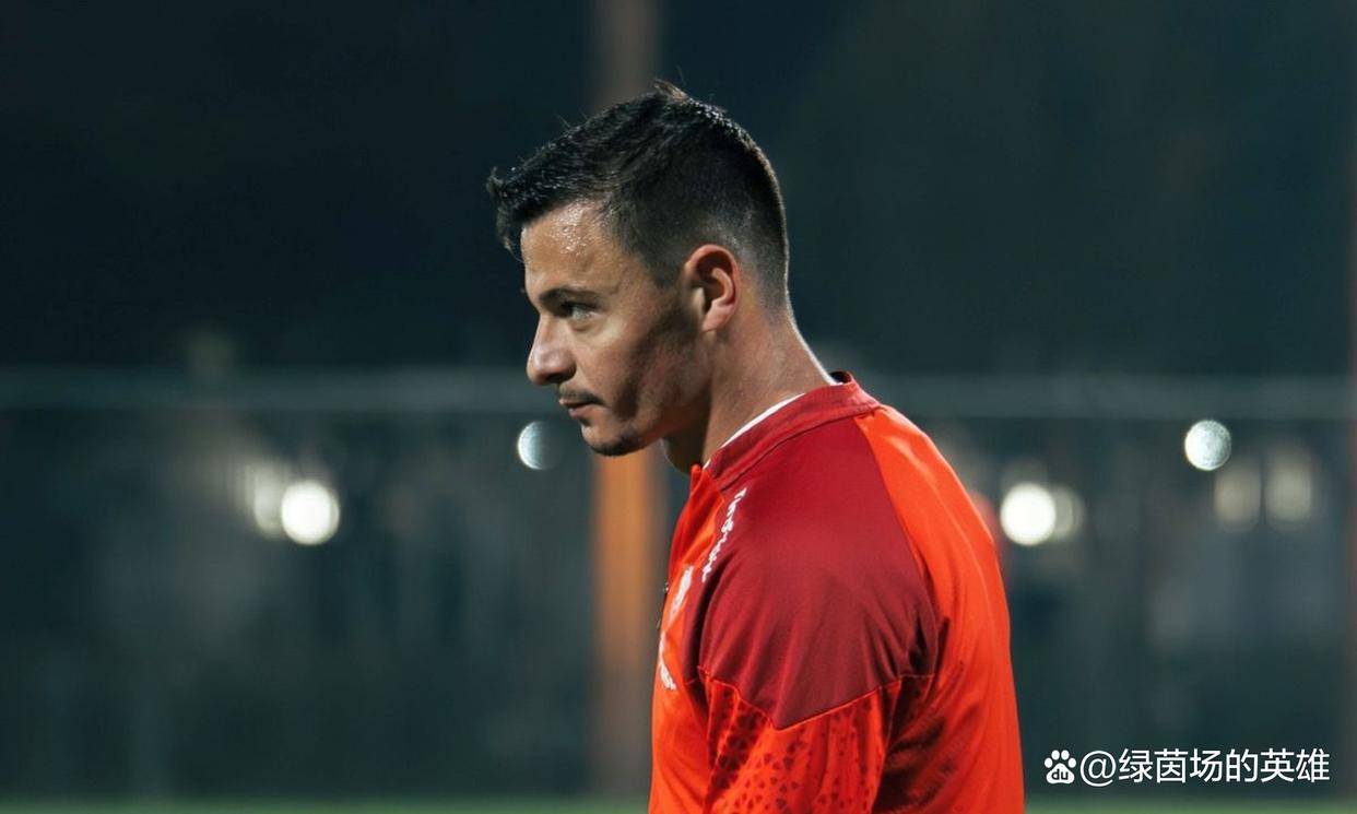 阿莱格里改造米兰体育- 米兰体育官方网站 世界杯官方指定投注平台莱奥：一个完全不同的王牌