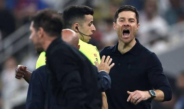 西班牙足球甲级联赛皇马28天豪取5连胜！阿隆索成功自救：即便输给巴萨也不下课