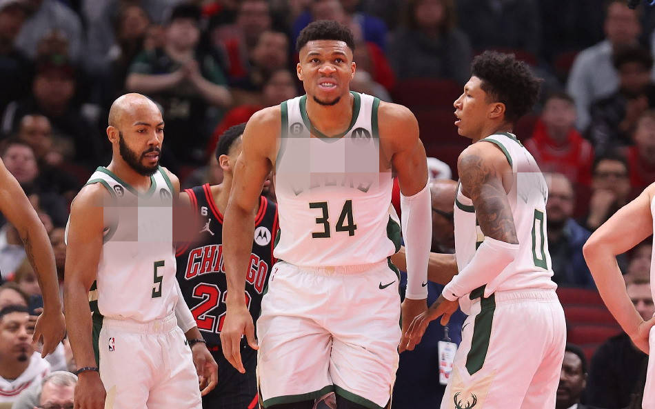 今日！最新消息NBA湖人对阵雄鹿东契奇PK字母哥詹姆斯能否复