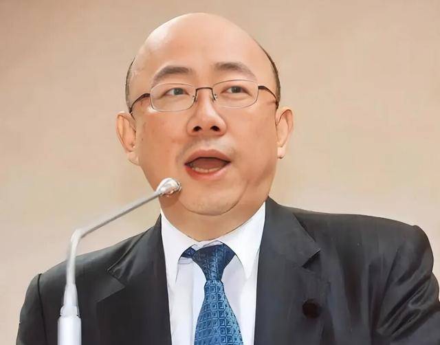 中国扣押军贸船，100多台军飞行员跑路，郭正亮：统一已有新模式