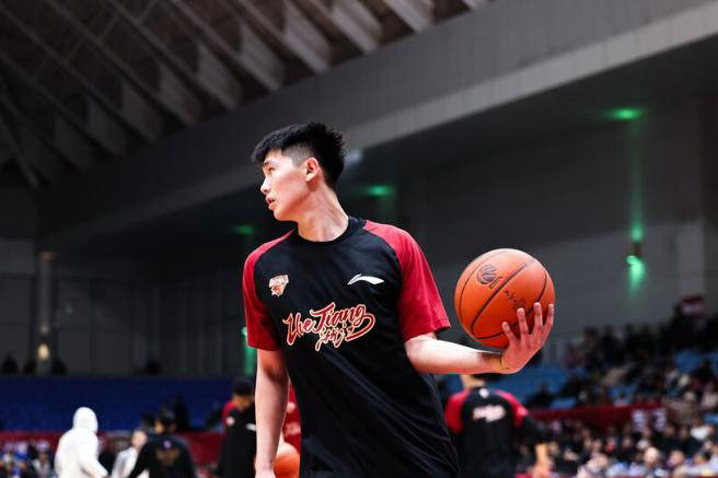 NBA职业联赛中文官网__实时赛程比分+球队资讯18岁国青新星李悦洲遭遇职业联赛严峻考验 曾质疑美高强度不及CBA