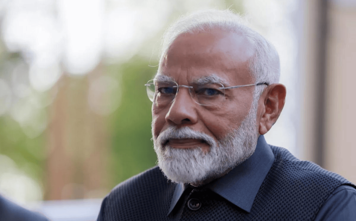 被特朗普狠招算计，莫迪终于顿悟，想办成大事，必须和中国讨个好