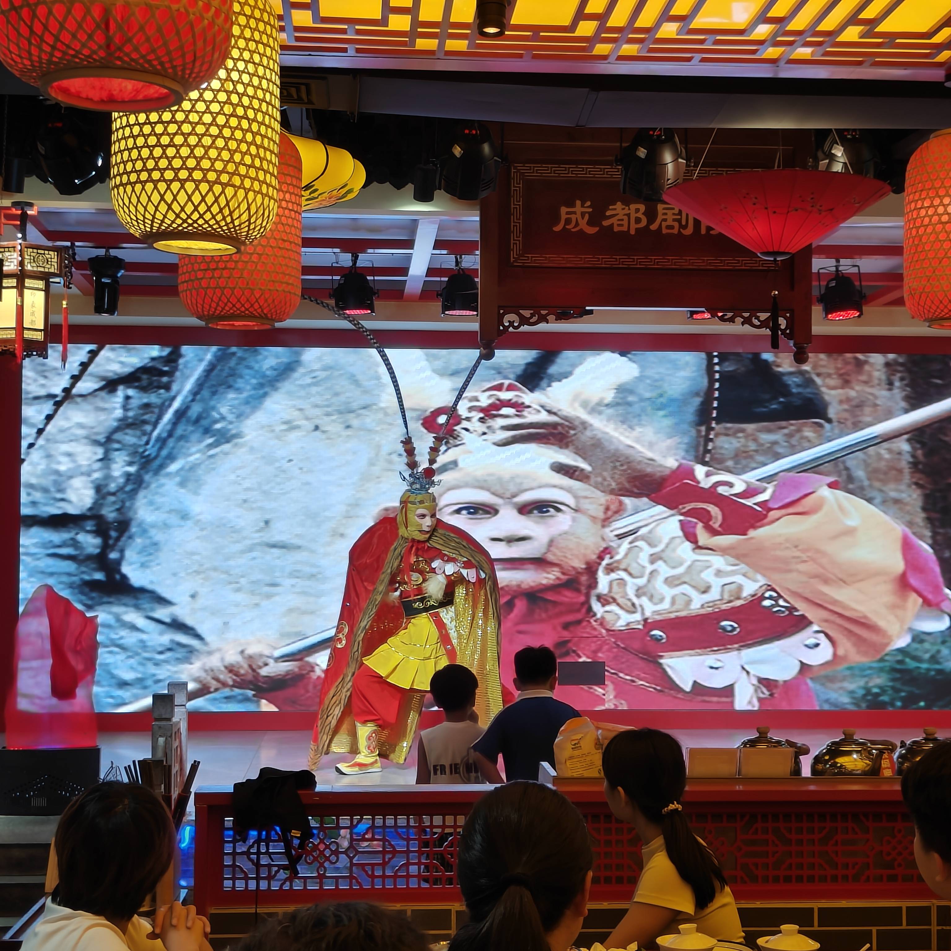 来利国际w66手机版5个川渝暖锅店爆火诀要当地人都不必然清爽！