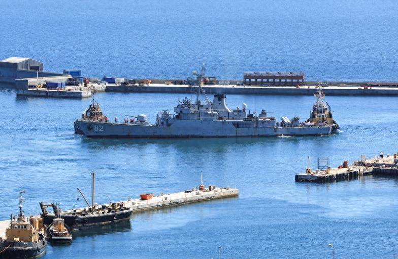 金砖军演，伊朗军舰都到了，却被主办方拒之门外，因不想得罪美国