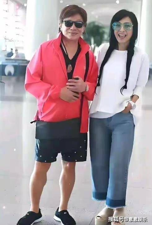 梁小龙妻子和徒弟发声明：证实梁小龙心肌梗塞抢救6小时离世