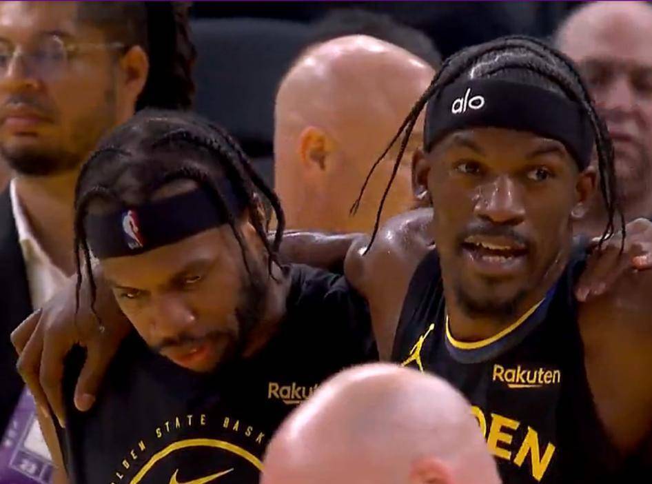 U23亚洲杯_U23亚洲杯直播_赛事直播LIVE硬汉！巴特勒右膝严重扭伤被搀扶下场挤出一丝笑容为勇士提振士气