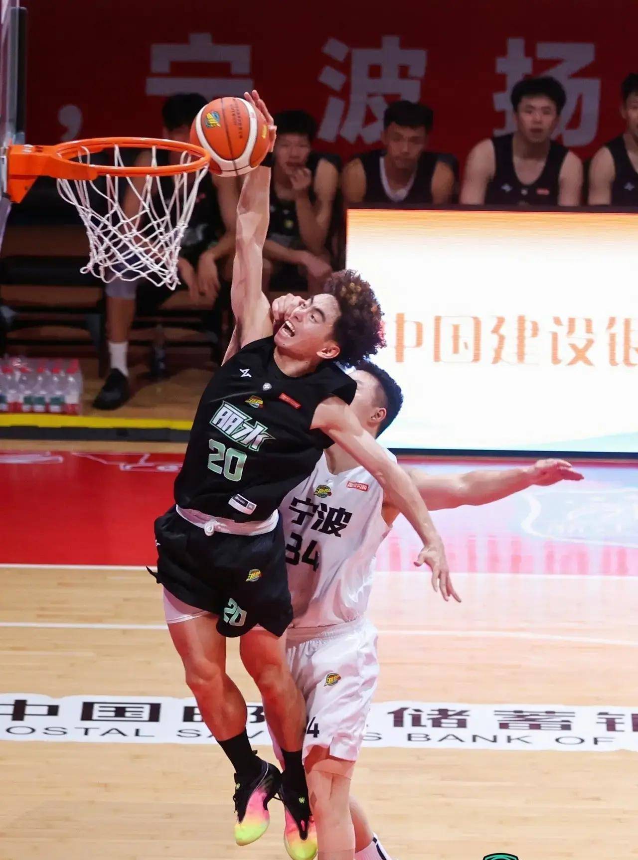 NBA职业联赛中文官网__实时赛程比分+球队资讯8%vs2%！浙江篮球争霸赛杭州队遇劲敌丽水队夺冠希望大增