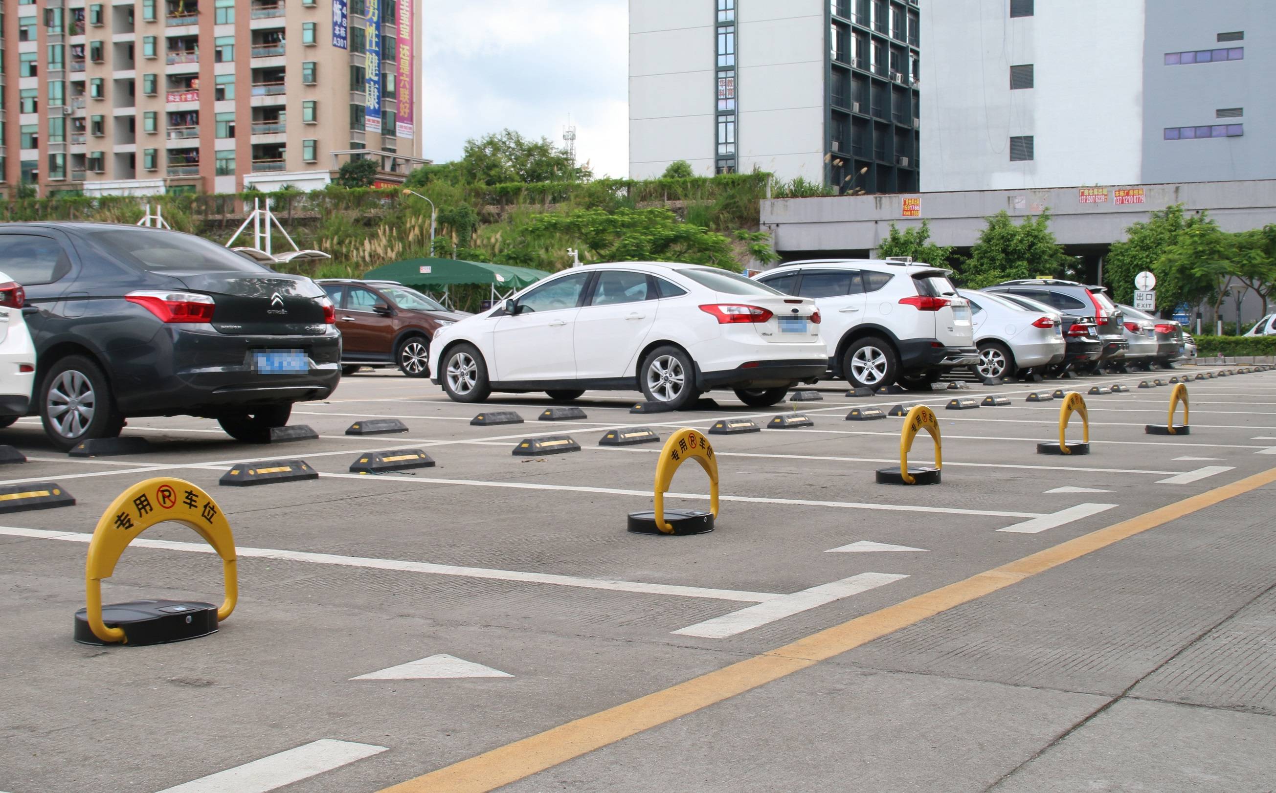 皇驰新能源：充电桩口碑背后的专业实力与创新服务