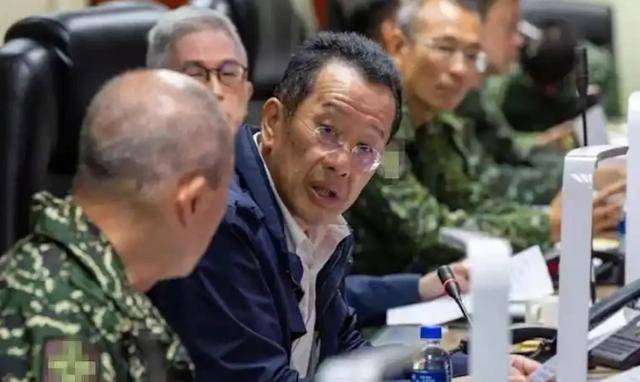 第8次被拒,台当局主动挑明:美军进驻台指挥中心!统一进程加速