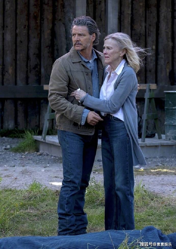 著名演员凯瑟琳奥哈拉猝死离世,死因与内脏错位反应症有关