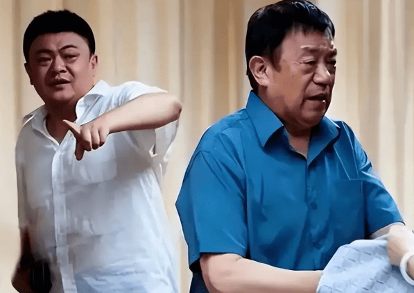 83岁高明近况曝光，儿子高亮去世后，儿媳撑起他与老伴的晚年