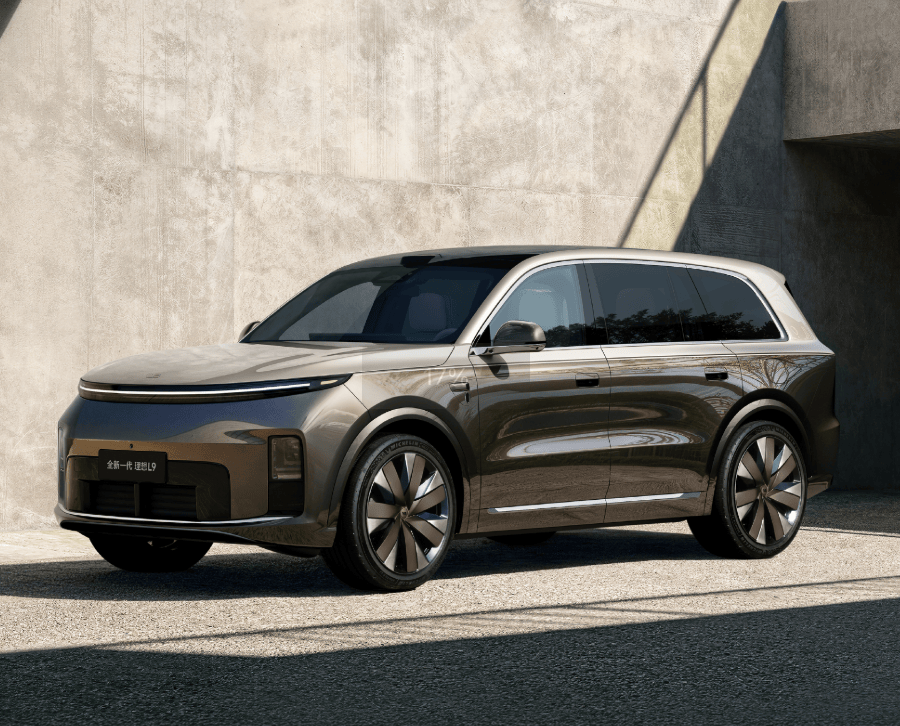 顶配卖56万！新款理想L9准备靠AI翻盘？(图1)