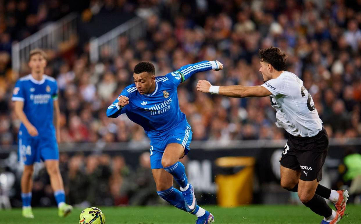 西甲最新积分西班牙足球甲级联赛榜出炉：皇马稳步逼近马竞位置动摇塞维利亚保级告急