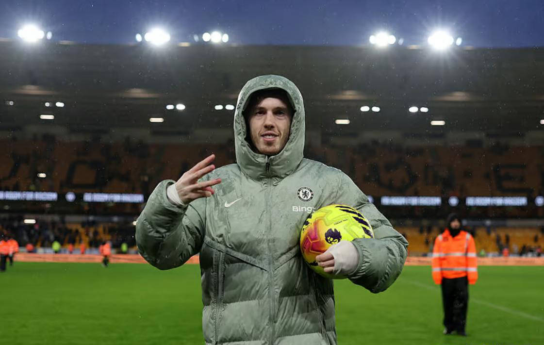 英超第26轮大战：西汉姆与曼英格兰足球超级联赛联演绎触底反弹德比切尔西新帅表现强势