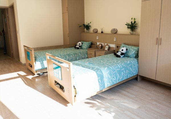 棋牌平台- 棋牌官网网站- 游戏APP下载平价收失智老人的养老院一个多月费用