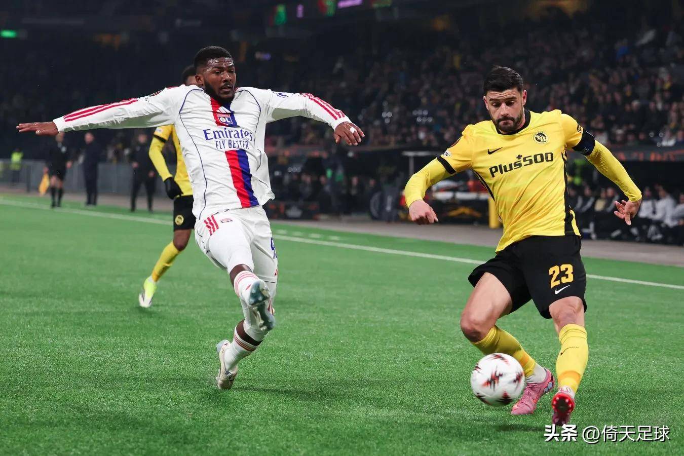 英格兰足球超级联赛法甲雷恩对阵巴黎圣日耳