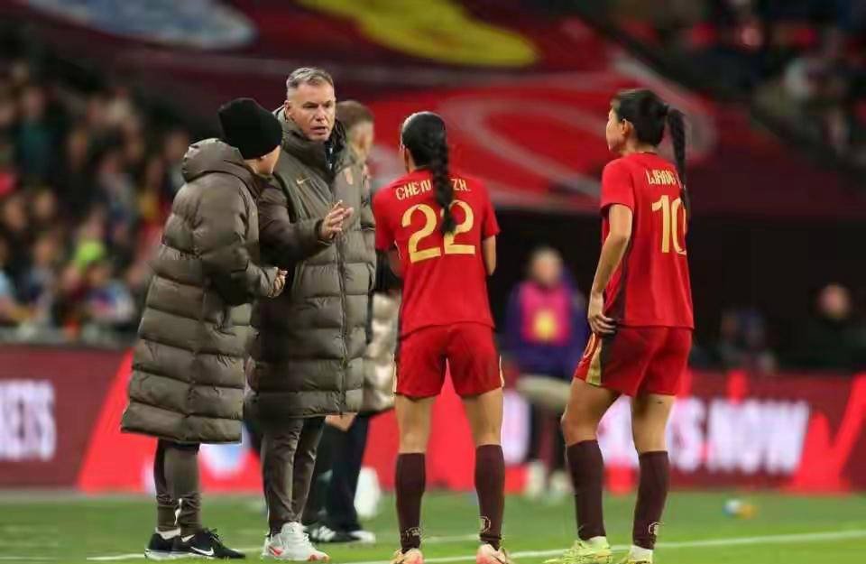 中国女足1分钟内U23亚洲杯_U23亚洲杯直播_赛事直播LIVE连进两球 6-1大胜越南 实现两战两胜佳绩