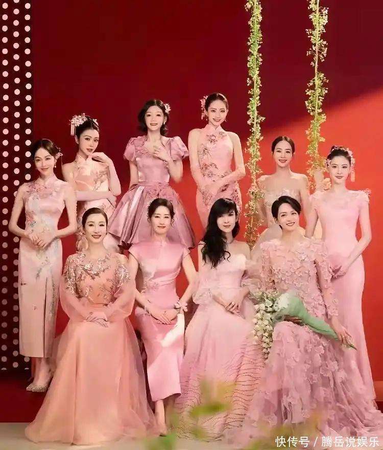 春晚10美亮相，58岁周慧敏给我美了一大跳