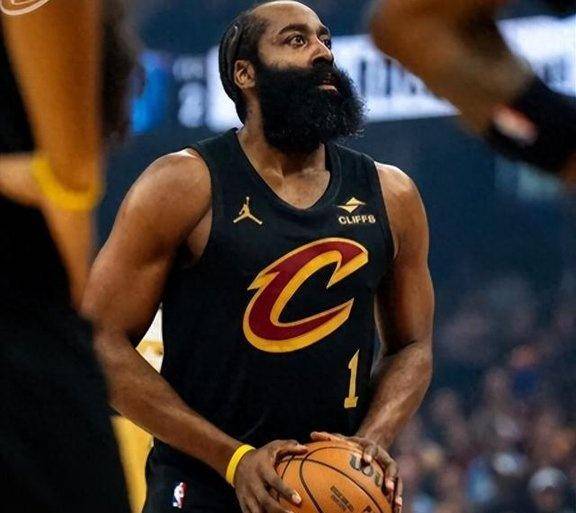 六战全胜完美开局！从快船鏖战到新球队连胜哈登CBA盘口与数据