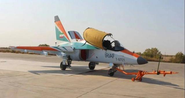 不是战斗机也敢亮剑！伊朗空军雅克-130升空对冲F-35I，宁愿被击落也不做懦夫