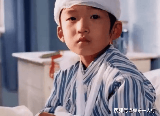 梅婷宠着、闫妮护着，长得不帅气却让大咖轮流作配，他是啥来头？凭啥成娱乐圈清流