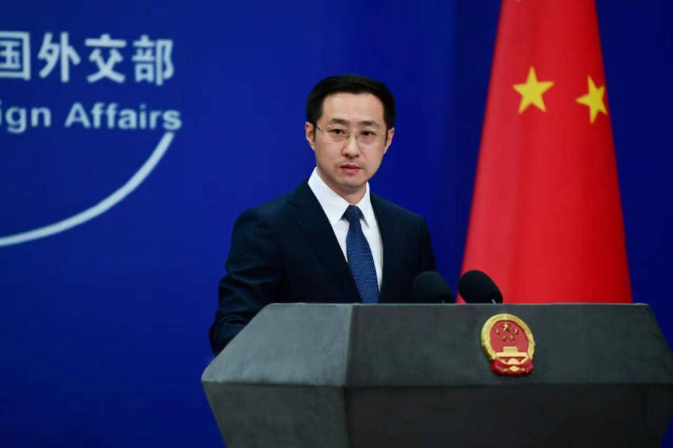 美议员爆料:特朗普在乞求中国,给中东僵局解围