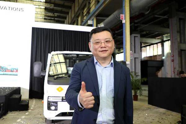 田春龙：新加坡电动大巴、乘用车已夺冠T35小卡要拿下第三个“第一”丨卡车之友网(图1)