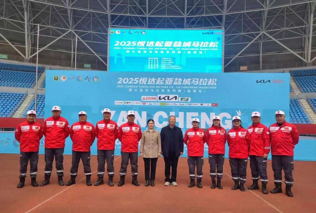 河南队包揽盐城马拉松冠亚军路颖破纪录引发热议