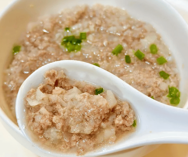 清淡家常马蹄蒸肉丸，老少皆宜的广东饭桌蒸菜