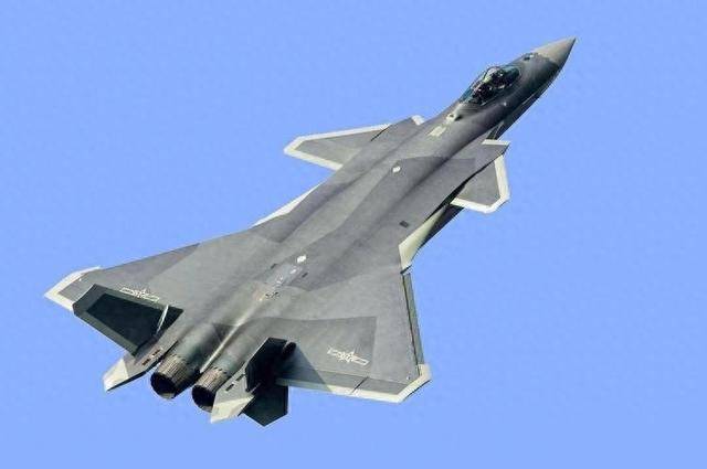 
        20分钟全军覆没！歼20失落巅峰？央视罕见公布，军方揭示残酷真相