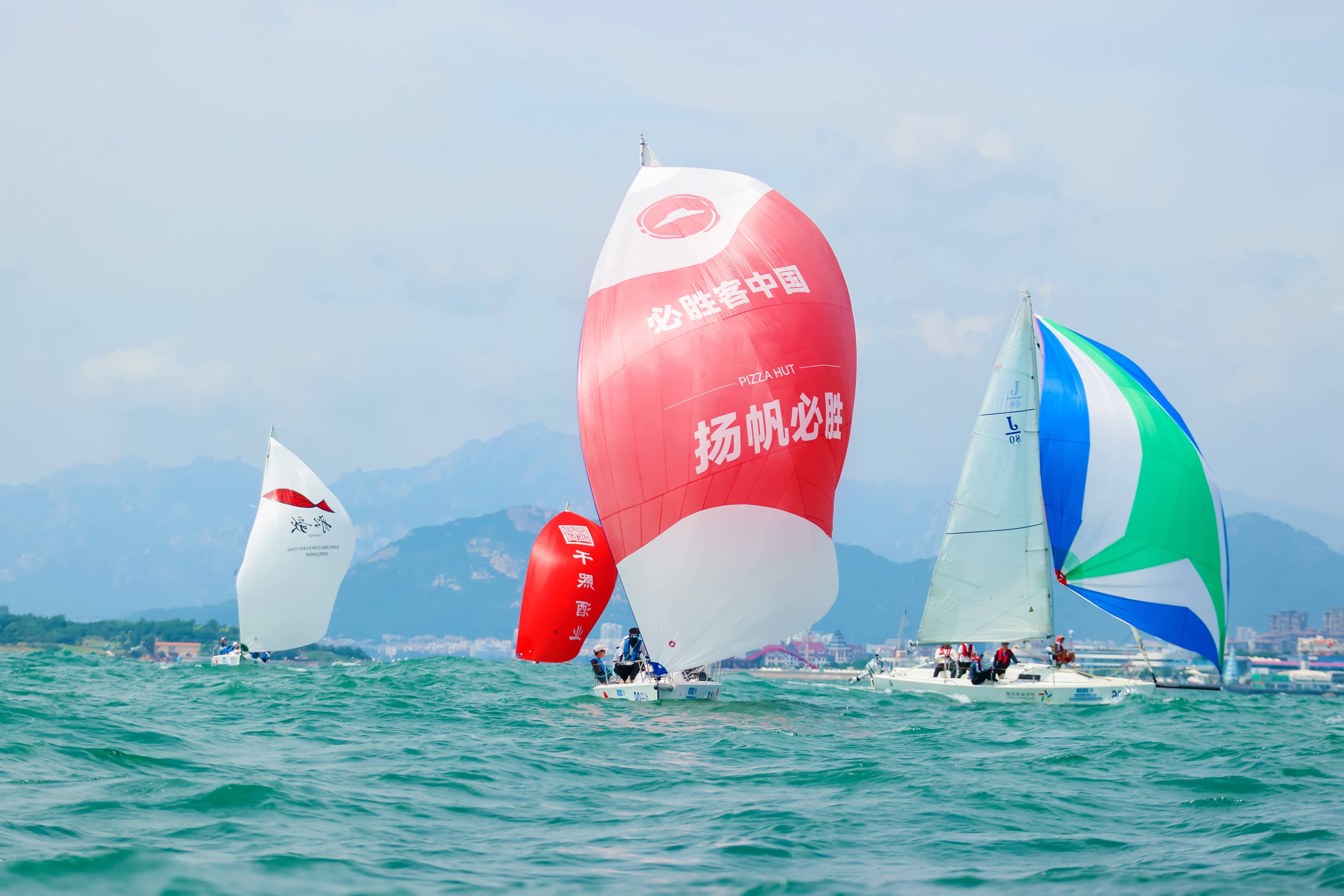 九载同行,扬帆必胜新赛季,必胜客再携青岛国际帆船周激荡海洋活力