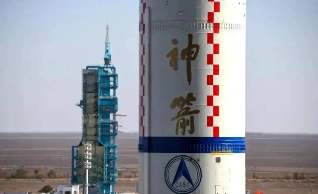 
        神舟二十三号已就位：3人乘组有多独特？港澳航天员、国外航天员多久出征？？