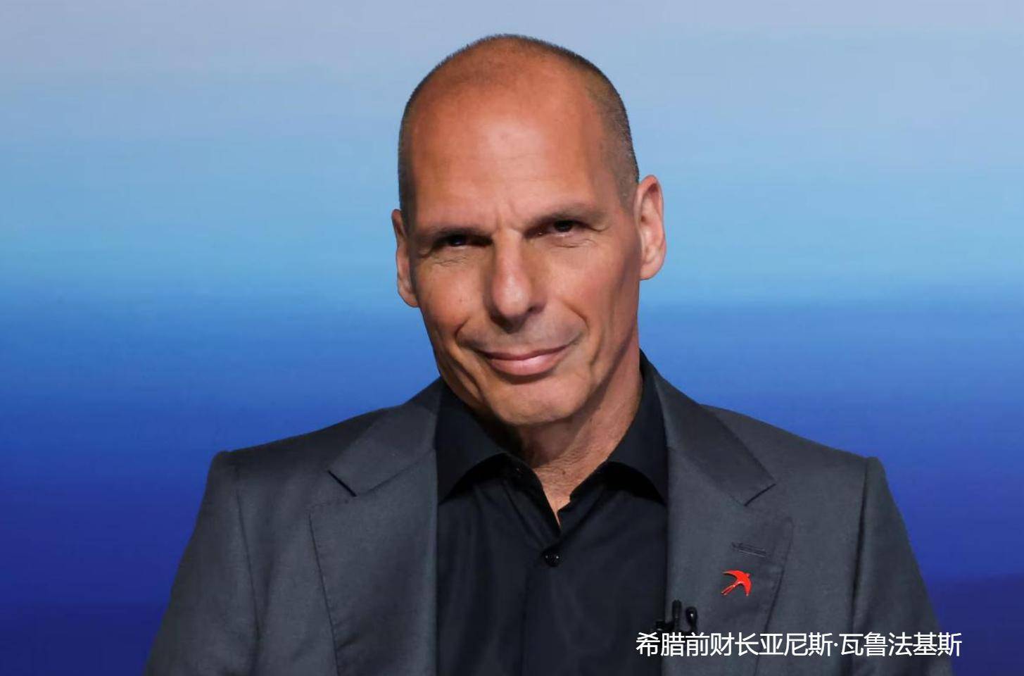 
        西方高层哀叹“欧盟完了”，他们让中国站出来，带头重建新秩序！