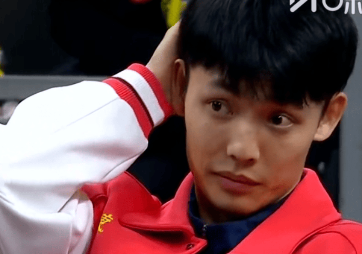 
        宏远速递！徐杰回东莞加班训练，徐昕归队心切，王仕鹏预言成真！