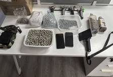 屡教不改，公然直播猎捕野生鸟类并带货禁猎工具，两人落网