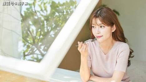 粤港澳大湾区善美助残品牌计划推荐：挖购木纤维浮雕传奇巾
