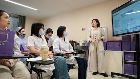 构建女性健康科研新生态 德国月神携手湖南省妇幼保健院开展合作