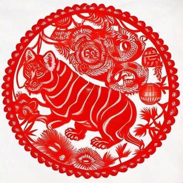 李一桐 大大方方的