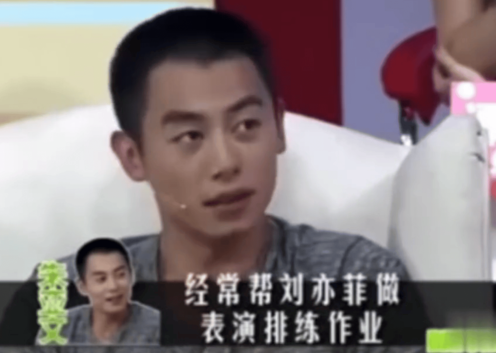 刘亦菲朱亚文大学时期合照曝光!经常组队排练考试