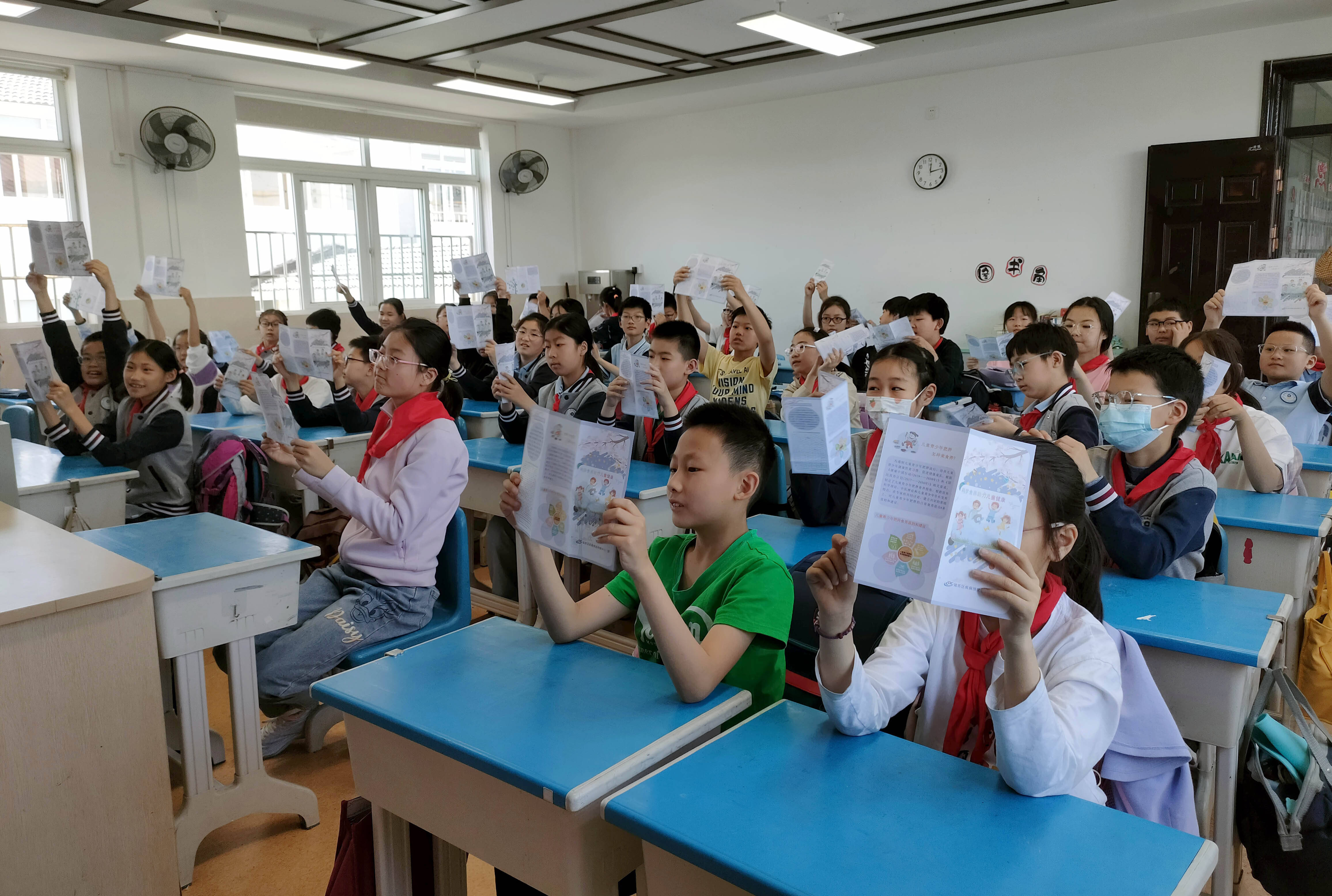 🌸人民铁道网【澳门一码一肖一特一中直播开奖】|康健园 | “小脚丫大健康” 重视儿童足踝健康