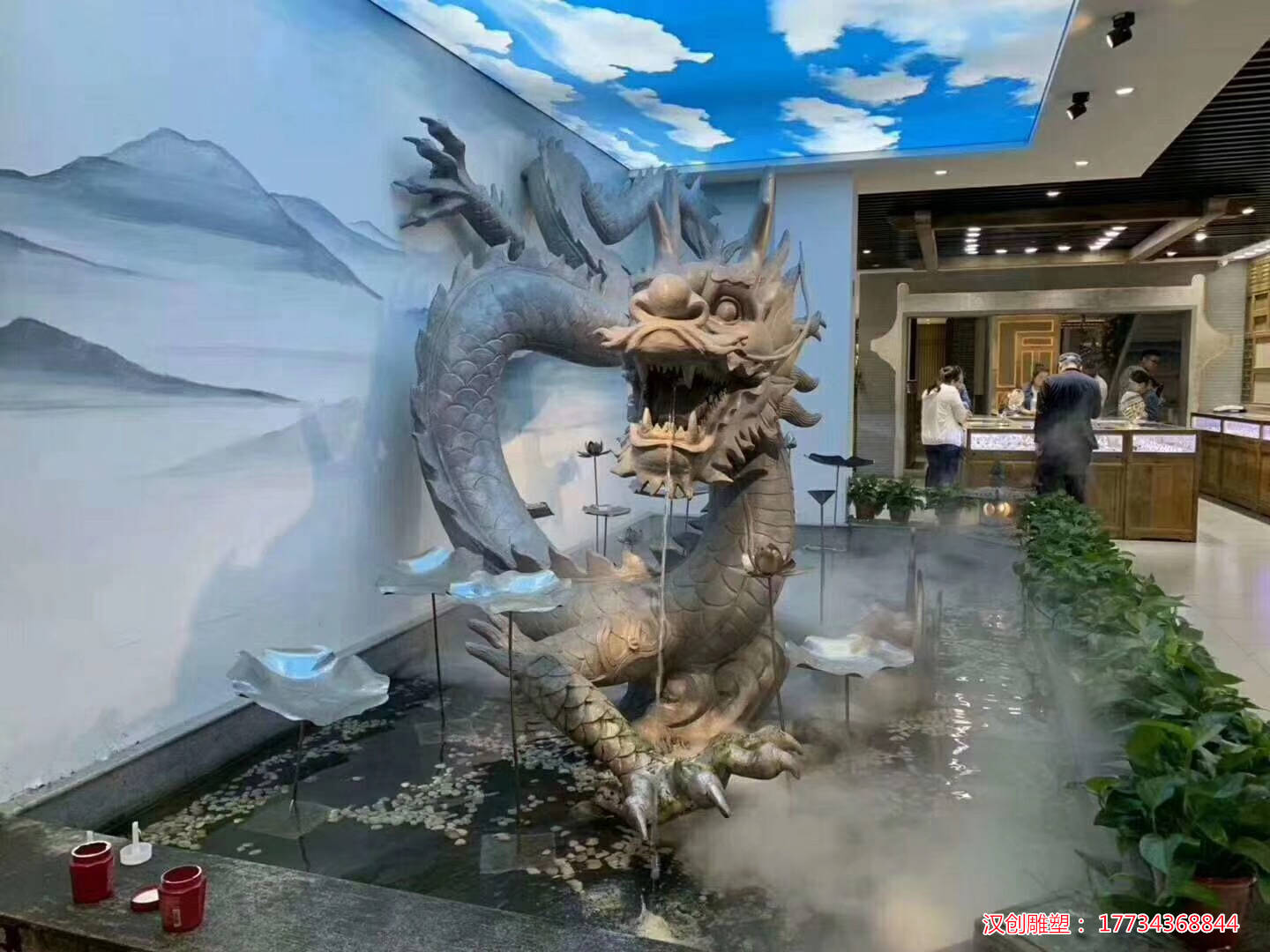 中华龙玻璃钢雕塑