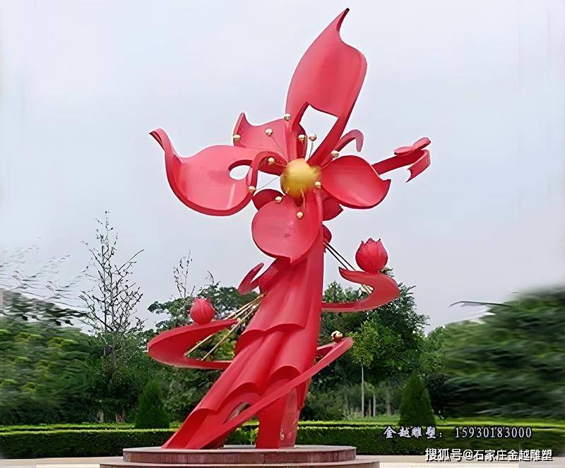 不锈钢绽放主题、盛开的花朵雕塑造型诉说着生命的力量与美好
