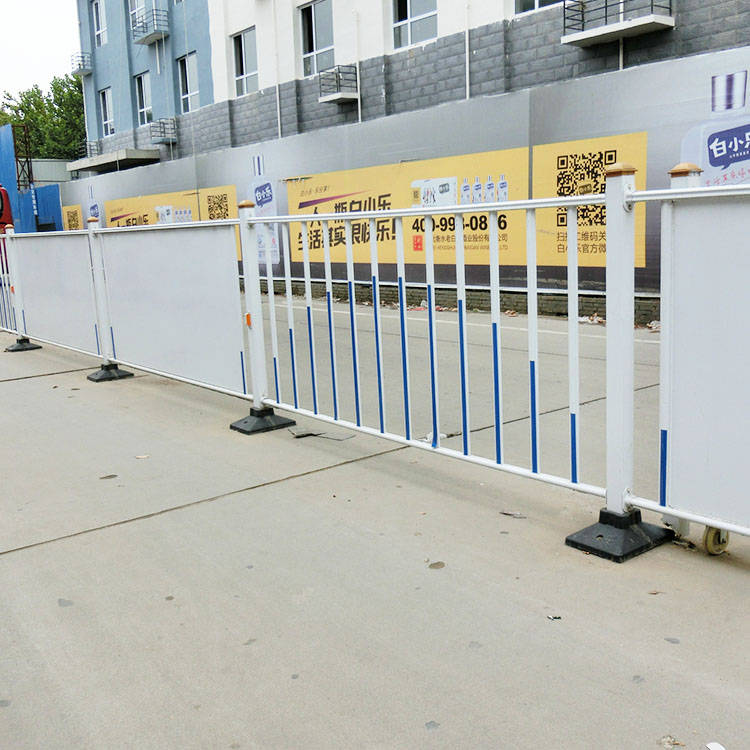 城市道路防撞护栏怎么安装